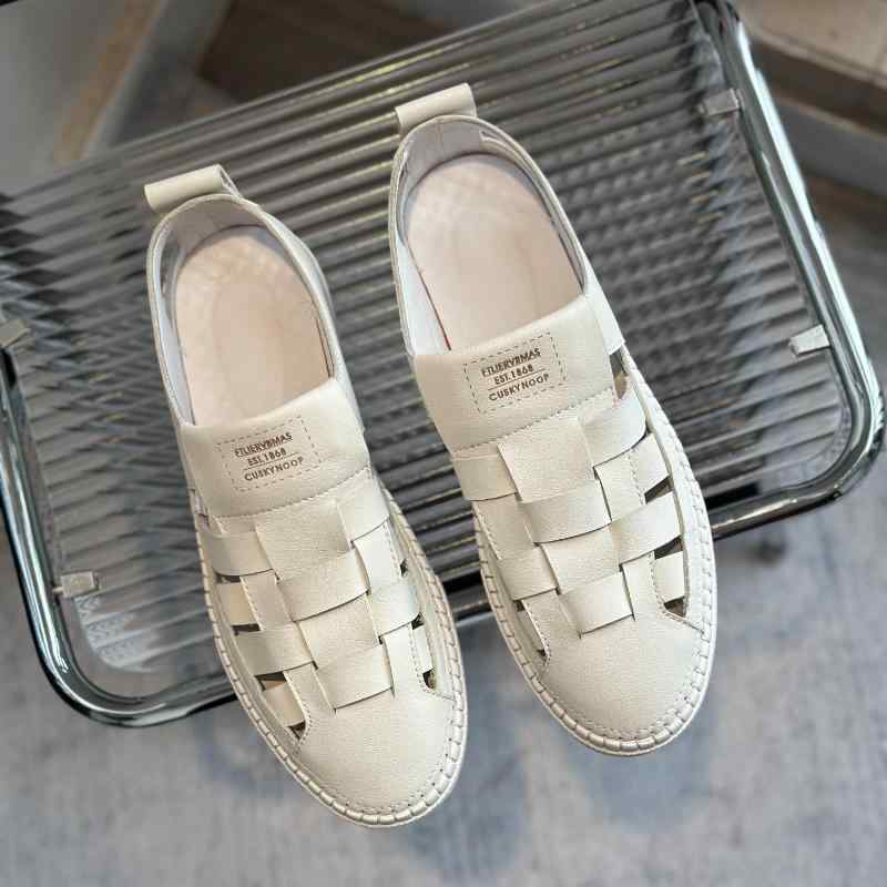 ファッション 春夏 秋 冬 メンズ 男性 シューズ 靴 おしゃれ かっこいい モテる おすすめ サンダル カジュア 革 レザー 高級 通気性 ビーチ シンプル