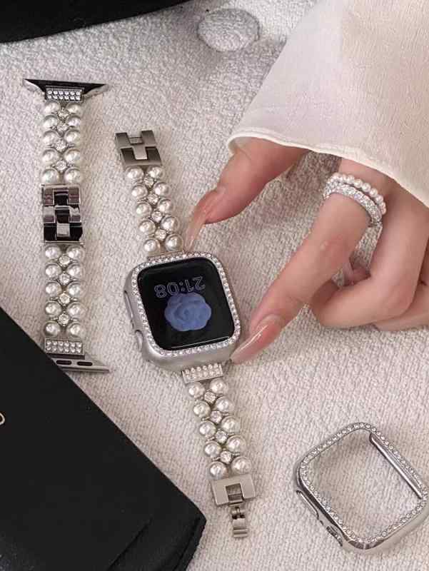Other - Apple Watch アップルウォッチ 女性 レディース 腕時計 ベルト おしゃれ かわいい かっこいい フィルム付き パール ストラップ ラインストーン キラキラ アクセサリー 新型 Ultra SE 10 9 8 7 6 5 4 3 2 1 カバー