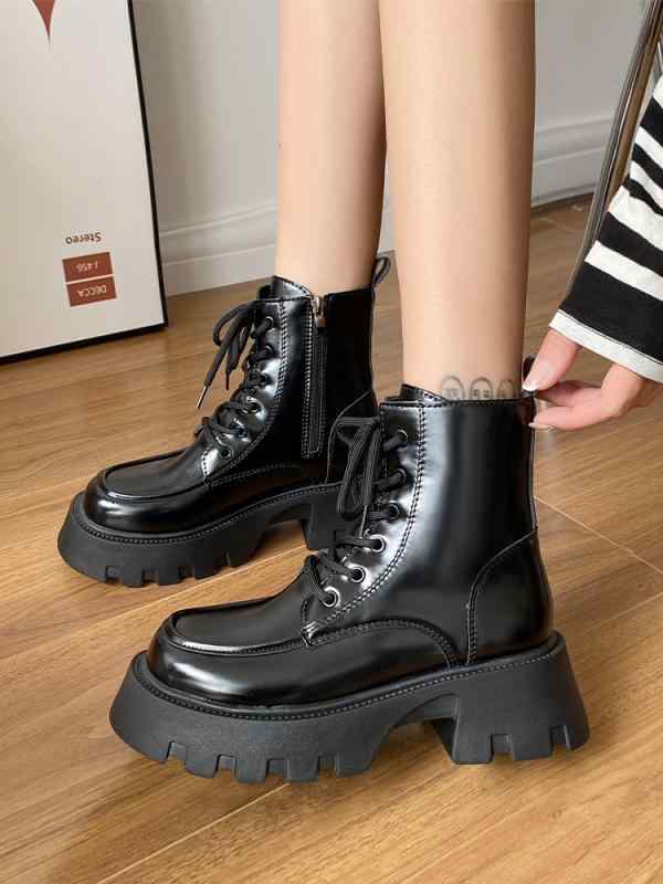 女性 韓国 おすすめ 秋冬 レディース ファッション かわいい おしゃれ シンプル 靴 ブーツ ジッパー 厚底 ショート 英国風 ライダース 紐 ヒール 6cm