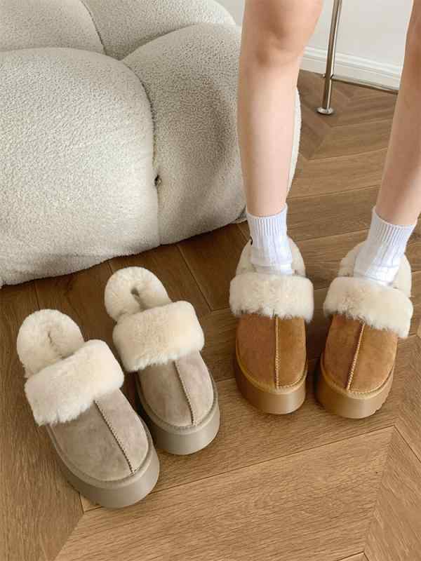 女性 韓国 おすすめ 秋冬 レディース ファッション かわいい おしゃれ シンプル 靴 ブーツ 厚底 スノー 裏起毛 厚手 暖かい ふわふわ ムートン ショート 靴底 4cm