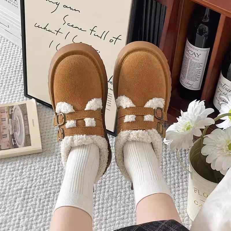 女性 韓国 おすすめ 秋冬 レディース ファッション かわいい おしゃれ シンプル 靴 ブーツ 厚底 スノー 暖かい 裏起毛 ショート ふわふわ