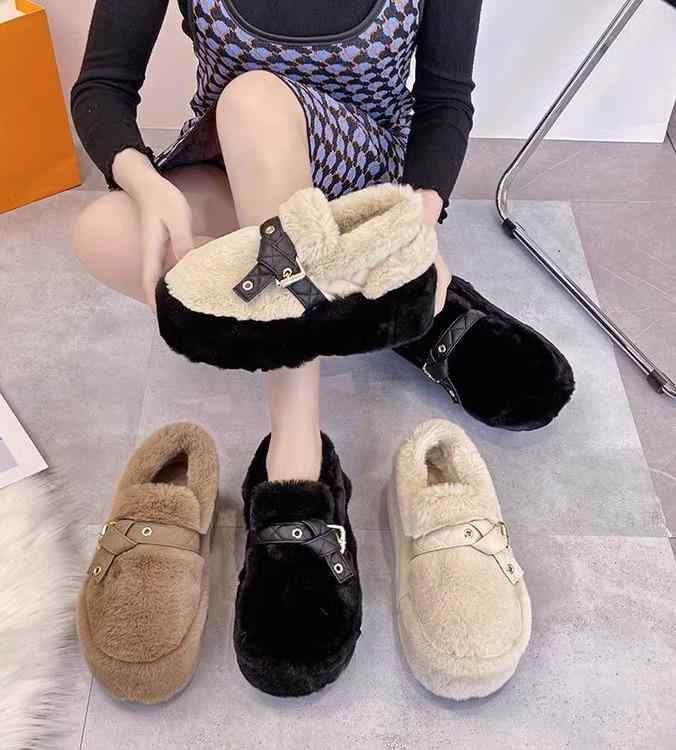 女性 韓国 おすすめ 秋冬 レディース ファッション かわいい おしゃれ シンプル 靴 ブーツ ベルベット 厚手 スノー ふわふわ ショート ムートン 厚底 靴底 6cm