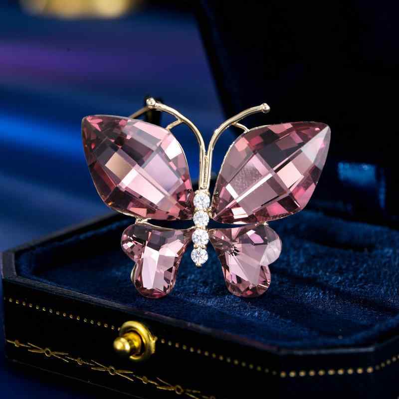 ギフト 母の日 敬老 プレゼント レディース ファッション 女性 装飾 おしゃれ かわいい アクセサリー ジュエリー ブローチ コサージュ エレガント 高級 韓国 キラキラ ラインストーン クリスタル 蝶 レトロ ピン