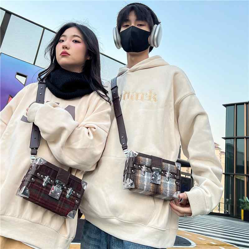 Other - メンズ ファッション 春夏 秋　冬 かっこいい おしゃれ モテ 男性 紳士 バッグ 鞄 韓国 おすすめ レトロ 英国 チェック ボックス ショルダー スクエア メッセンジャー レディース 女性 男女兼用