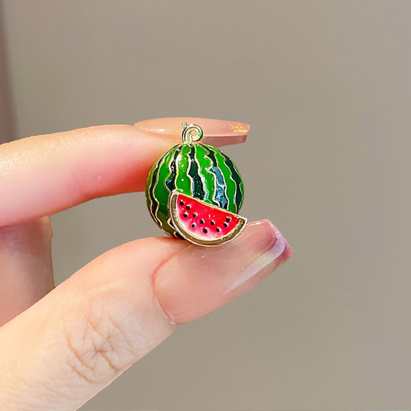母の日 敬老 ブローチ レディース ファッション 女性 かわいい おしゃれ 韓国 高級 ギフト プレゼント アクセサリー ジュエリー コサージュ エレガント スイカ フルーツ ピン シンプル リアル 個性的 装飾