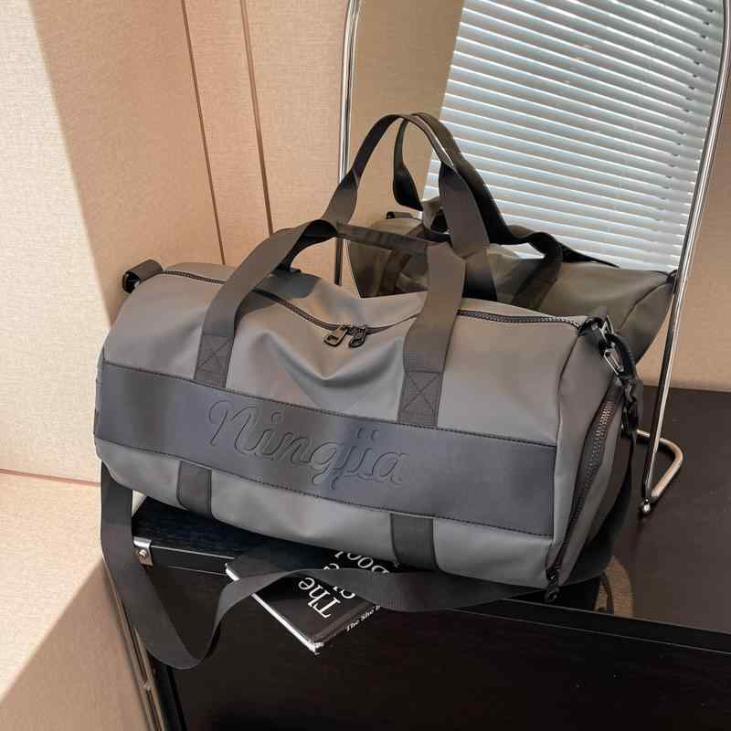 Rakuten - メンズ ファッション 春夏 秋　冬 かっこいい おしゃれ モテ 男性 紳士 バッグ 鞄 韓国 おすすめ 旅行 トラベル 出張 大容量 収納 ボストン スポーツ ハンド ショルダー シンプル 高級 カジュアル 男女兼用 レディース 女性