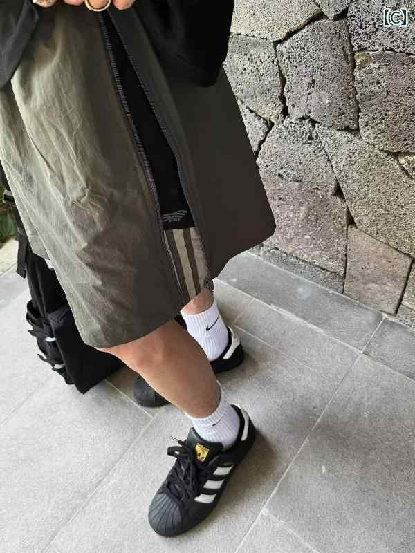 メンズ ファッション 春夏 秋冬 かっこいい オシャレ モテ 男性用 紳士服 服 韓国 シンプル 大人 アメリカン ジッパー カラー ショーツ メンズカジュアル 速乾 通気性 ゆったり スポーツ バスケットボール サマー ショーツ