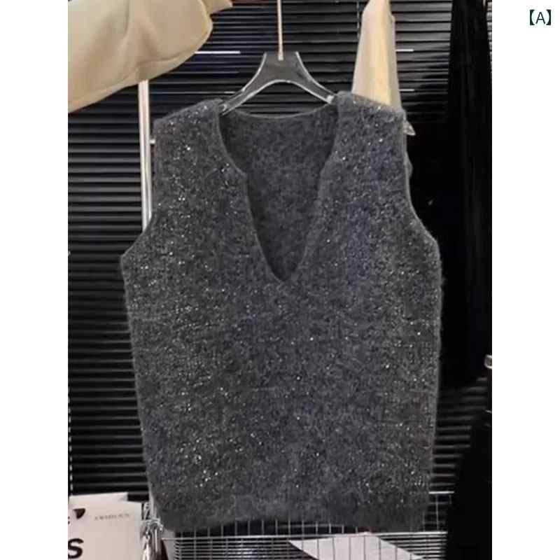 Rakuten - レディース ファッション 春夏 秋冬 かわいい オシャレ 韓国 スタイリッシュ　Vネック　ニット　ベスト　きらめく　レイ　ヤード　ディテールが　特徴　グレー　カラー　重ね着　最適　ルック　演出