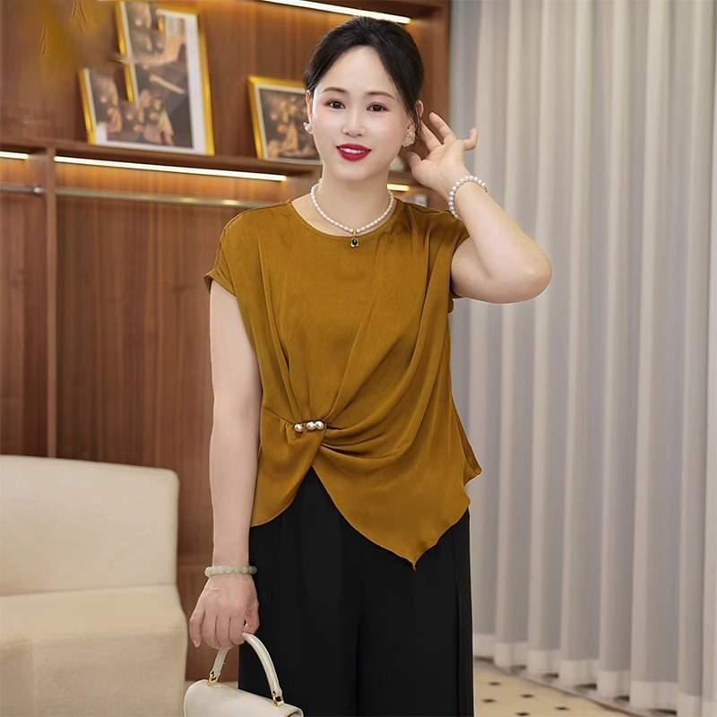 ・カテゴリ: 女性Tシャツ・柄: 無地・装飾: 立体装飾・シルエット: ルーズ・生地の厚さ: 薄手・着用方法: プルオーバー・着丈: 普通(50-65cm)・スタイル: カジュアル・カラー展開: 黄緑色、黒・サイズ展開: XL(45-52.5kg)、2XL(52.5-57.5kg)、3XL(57.5-65kg)、4XL(65-72.5kg)、5XL(72.5-80kg)