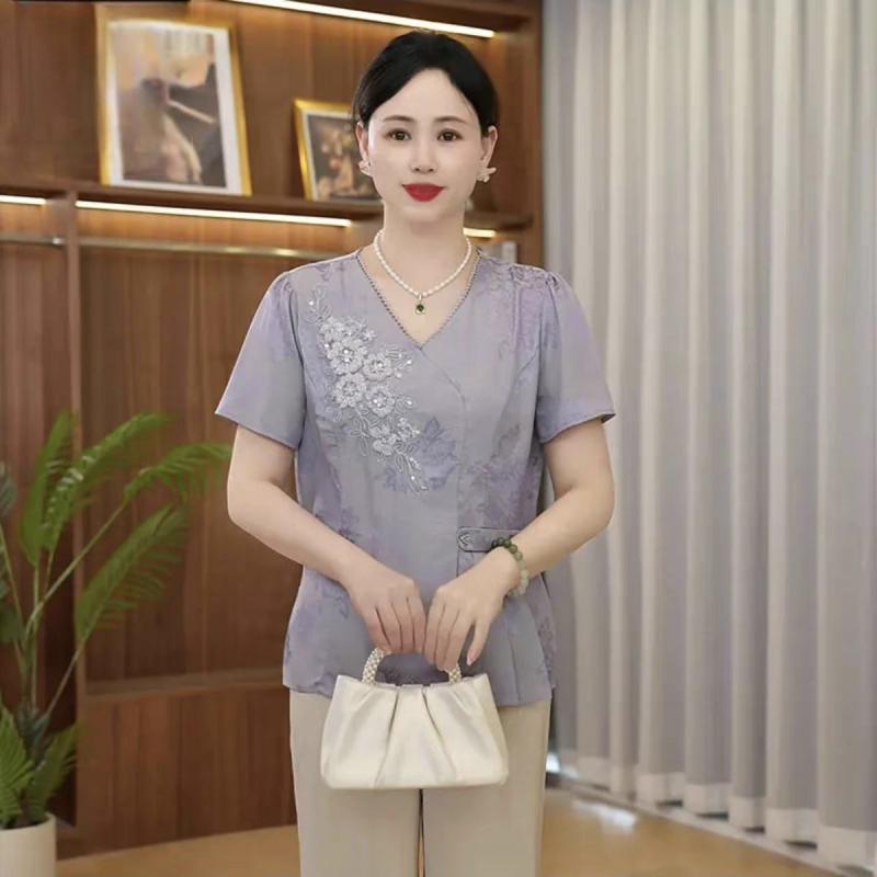 Rakuten - Tシャツ レディース セットアップ 上着 ズボン トップス パンツ 50代 大人 女性 高齢者 ママ 春夏 ファッション レトロ ジャガード Vネック ビーズ 国風 半袖 半袖 ゆったり 快適 カジュアル 2点セット