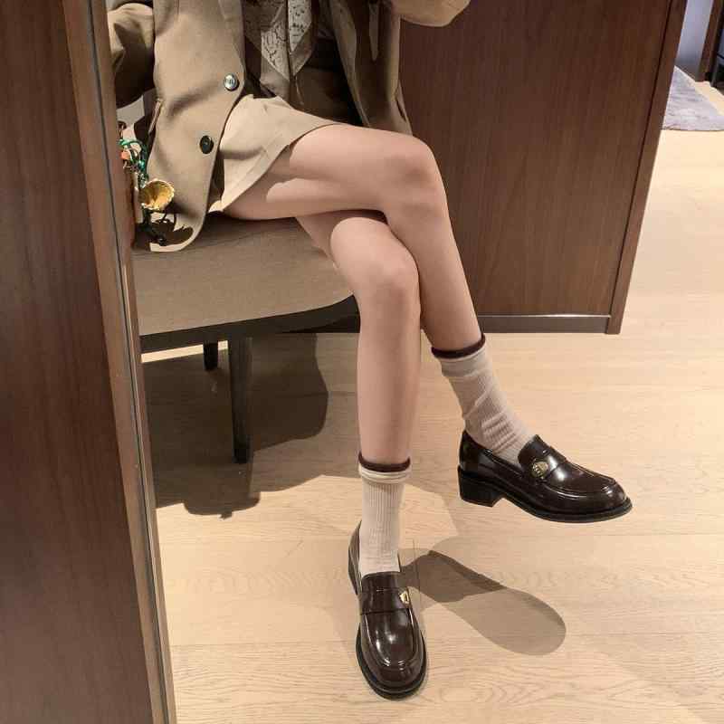 Rakuten - ローファー レディース 女性用 レザー 本革 牛革 パンプス チャンキーヒール 粗ヒール 厚底 3-5cm 英国風 カジュアル シューズ 婦人靴 歩きやすい 痛くない 履きやすい スリッポン 金具付き