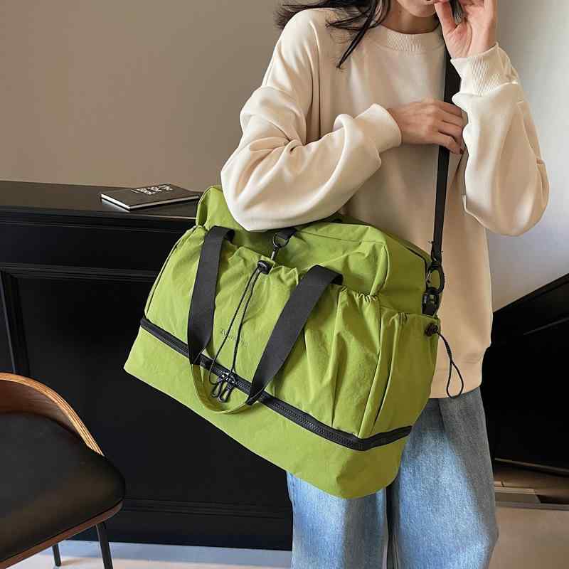 ・容量: 20-35L・主な素材: 布・機能: 耐摩耗、収納可能・性別タイプ: 男女兼用・裏地: ポリエステル・柄: 無地・スタイル: 都市ミニマリズム・流行要素: 縫い目・カラー展開: ブラック、オフホワイト、グレー、グリーン、カーキ、ブラウン・サイズ展開: ワンサイズ