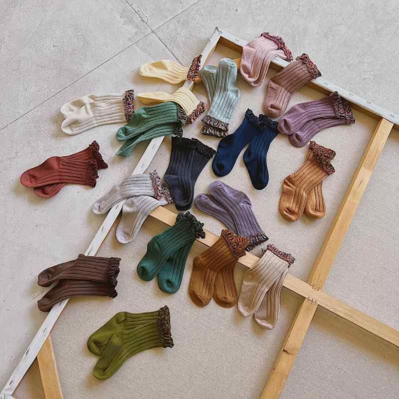 靴下 キッズ ガールズ 子供用 ショートソックス 花柄 フリル付き 春秋 薄手 通気性 チョコレート 焦糖 青緑 玫粉 乌藍 藍緑 薫衣草 墨绿 杏仁 海藻绿 柠檬冰黄 姜黄 火山石 灰褐 浅灰 栗子 乳白 紫藤 かわいい