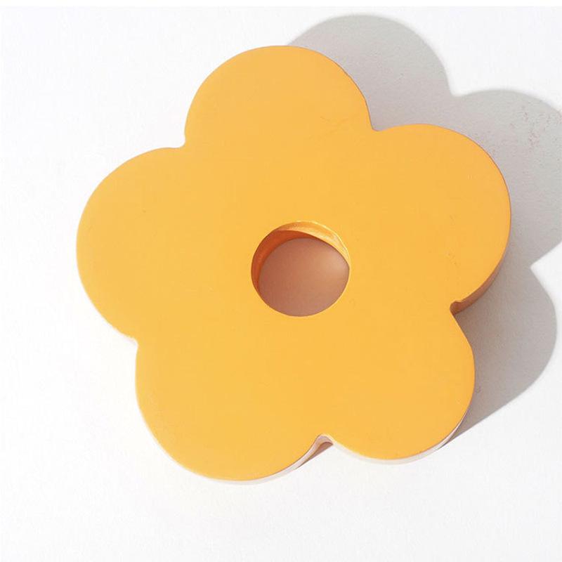 壁掛け棚 リビングルーム ベッドルーム 北欧スタイル 穴あきボード 大小孔 汎用パーツ 飾り 小花柄 ペ..