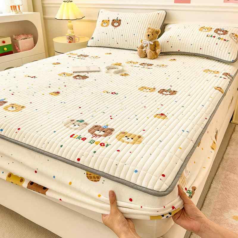 ベッドカバー 母嬰級 ミルク ベルベット 挟み 綿 厚手 シングル ダブル ベッド シモンズ ベッド カバー..