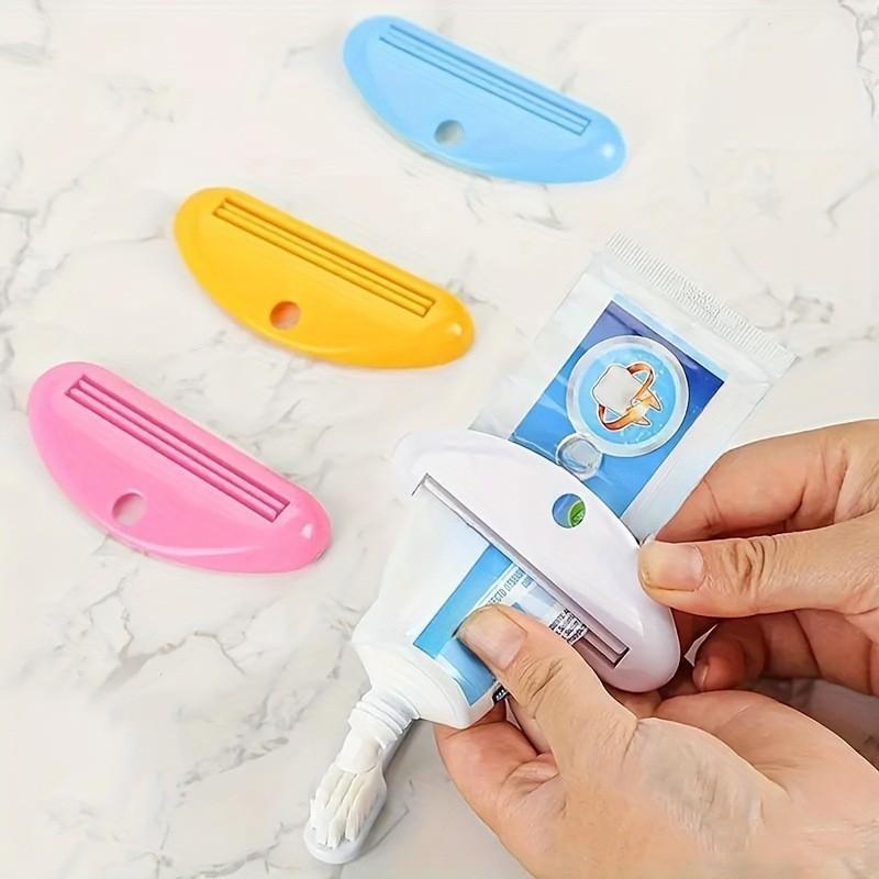 歯磨き粉絞り器 歯磨き粉 チューブ絞り器 洗顔フォーム ハンドクリーム 絞り出し ミニ 携帯 雑貨 日用..