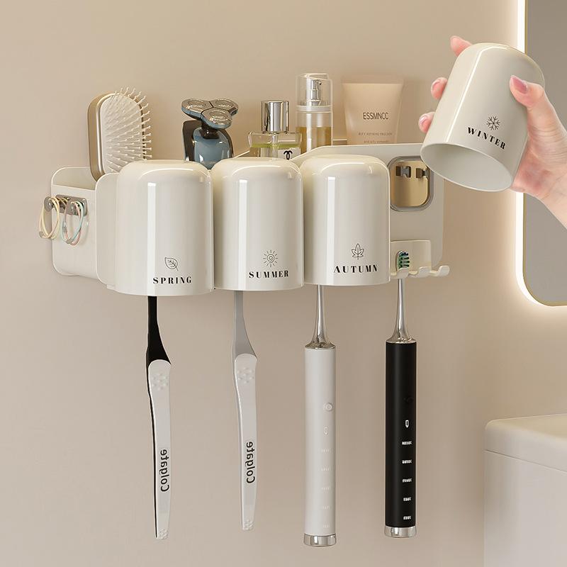 歯ブラシスタンド 壁掛け式 歯ブラシホルダー コップ付き 칫솔 살균기 プラスチック製 クリームホワイ..