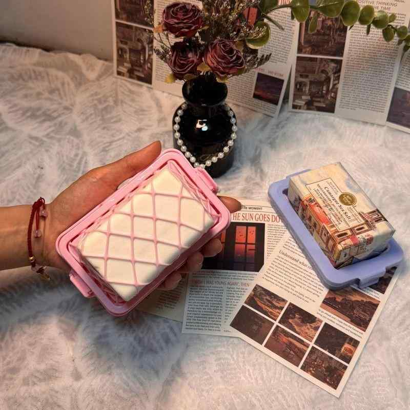 石鹸ケース 石鹸置き 泡立てネット付き 多機能 洗濯用 手洗い不要 泡立ちやすい 家庭用 滑り止め 水切..