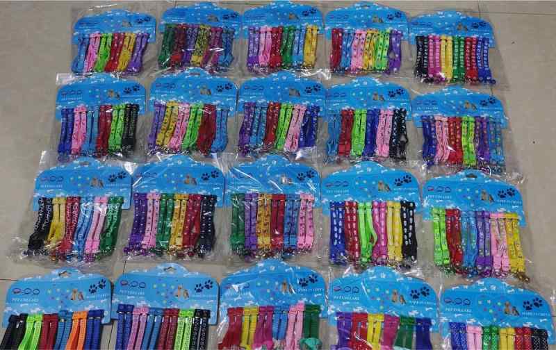 首輪 ペット用首輪 犬 猫 花柄 ポリエステル 鈴付き ランダムカラー ハロウィン クリスマス バレンタイ..