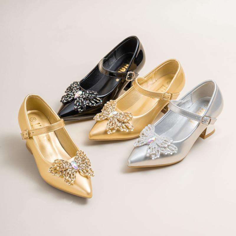 サンダル レディース ハイヒール チャンキーヒール ポインテッドトゥ ストラップ キラキラ バタフライ 春夏 ローヒール 黒 ブラック ゴールド シルバー かわいい ガーリー お呼ばれ パーティー