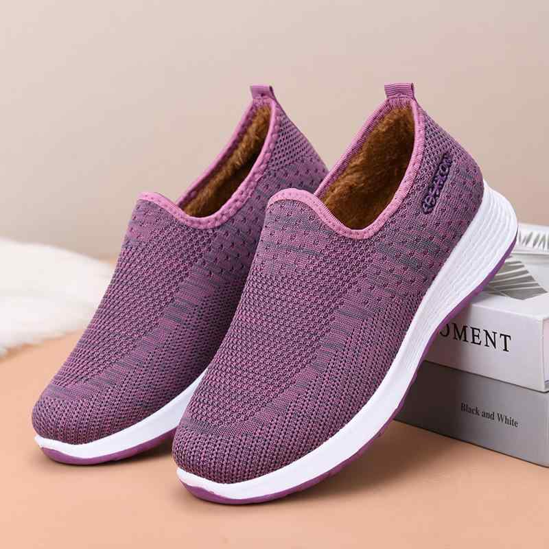 靴 レディース 婦人靴 冬用 裏起毛 あったか スリッポン ローヒール ラウンドトゥ フラット ぺたんこ 歩きやすい 履きやすい 暖かい 防寒 冷え対策 普段使い カジュアル ブラック レッド