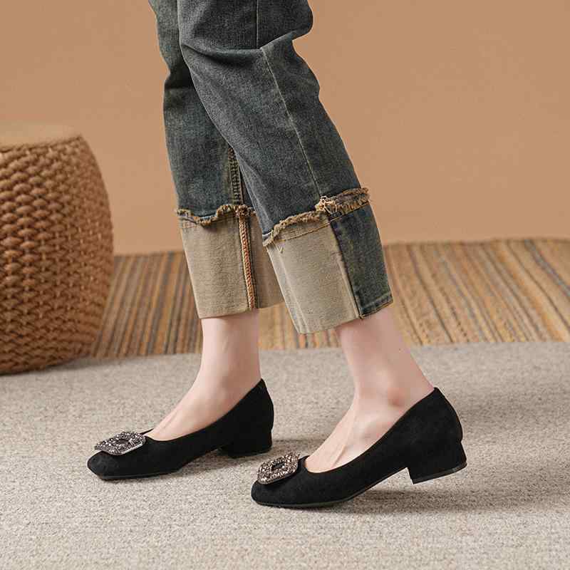 ローファー レディース 太ヒール パンプス スエード調 ブラック ラインストーン チャンキーヒール スクエアトゥ スリッポン 歩きやすい 履きやすい かわいい シンプル カジュアル 秋冬