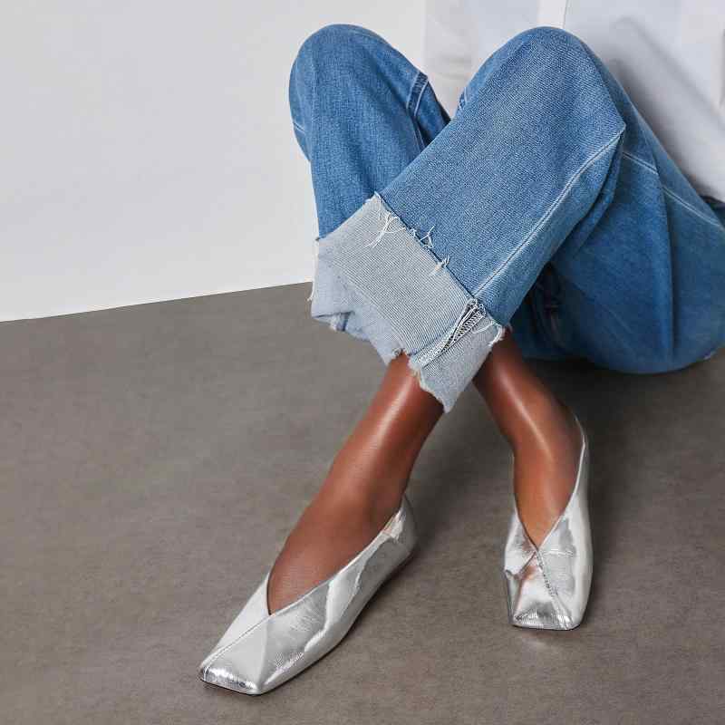 パンプス レディース フラット ローヒール スクエアトゥ スリッポン ぺたんこ靴 繊維 合成皮革 ゴム底 春夏秋冬 ゴールド シルバー 黒 白 茶色 ピンク系