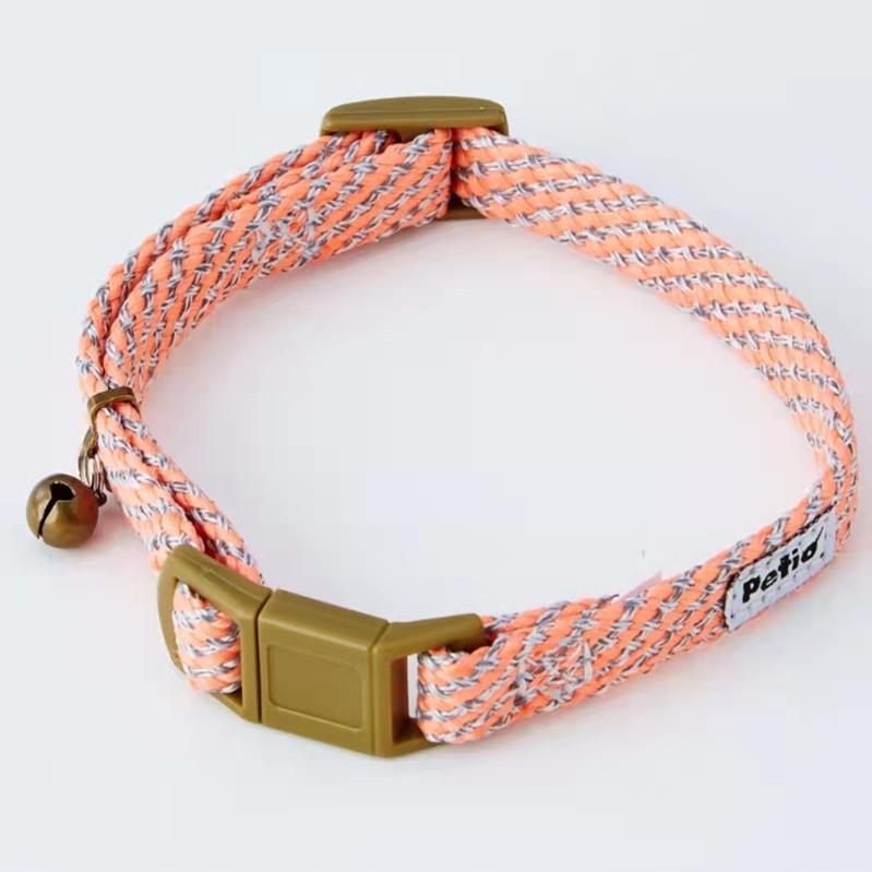 猫 首輪 猫用 襟章 バックル 反射材 柔らかい 猫 ネックレス 飾り ベル付き ポリエステル製 ピンク ブルー イエロー ブラック(x6)