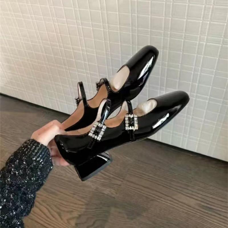 パンプス レディース マリージェーン スクエアトゥ チャンキーヒール ローヒール ハイヒール エナメル ラインストーン ブラック 黒 シルバー シルバー アイボリー 春夏 秋冬(x2)