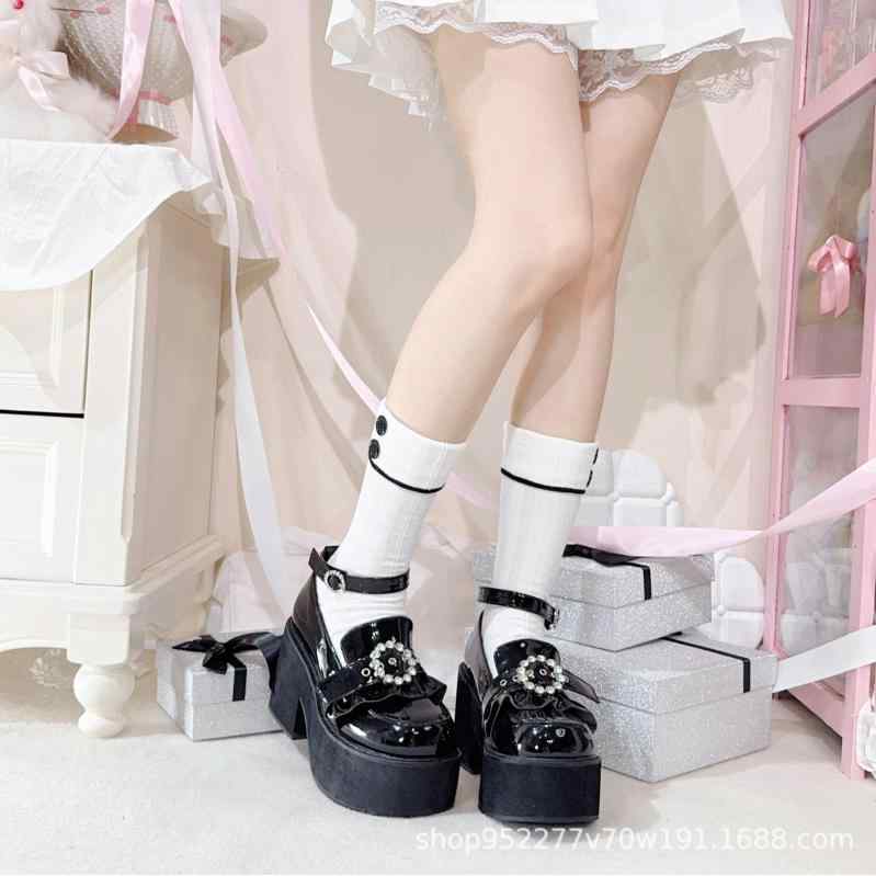 パンプス レディース 厚底 チャンキーヒール ブラック 黒 白 ホワイト 高ヒール ストラップ カジュアル かわいい PUレザー 合成皮革 春夏 秋冬