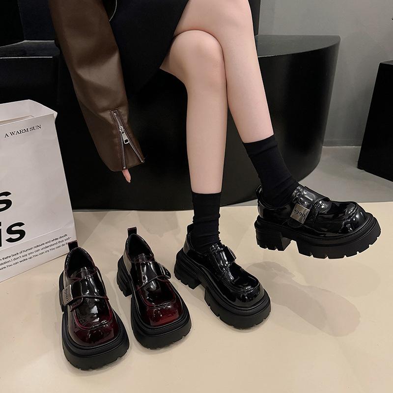 ローファー レディース 厚底 ラウンドトゥ 7cmヒール 繊維 春夏秋冬 深口 スリッポン カジュアル 婦人靴 ブラック レッド