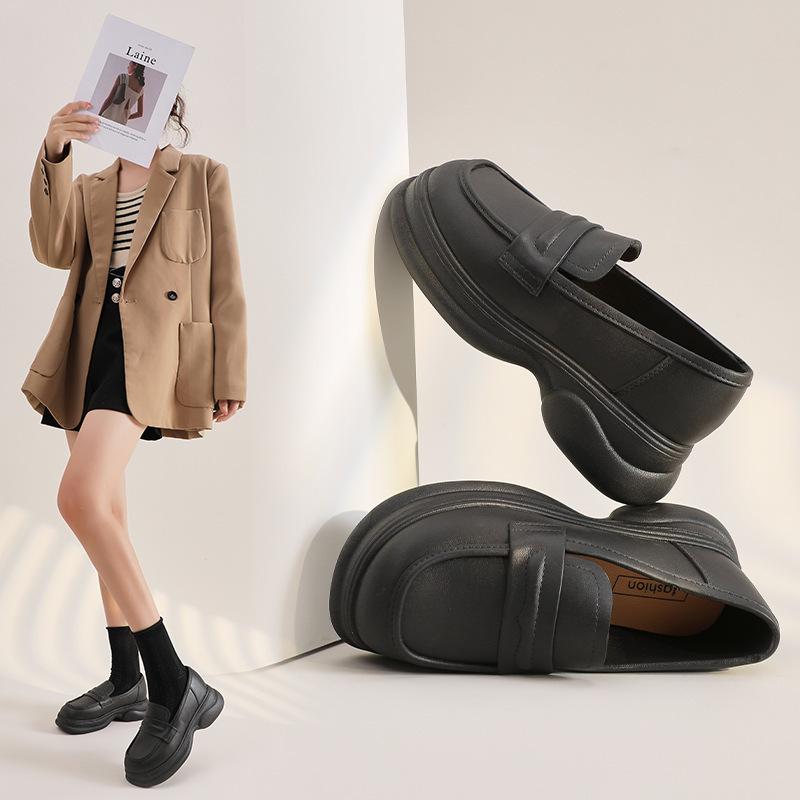 ローファー レディース 厚底 ラウンドトゥ スリッポン ローヒール PVCレザー 黒 白 茶色 春夏秋冬 普段使い カジュアル(x2)