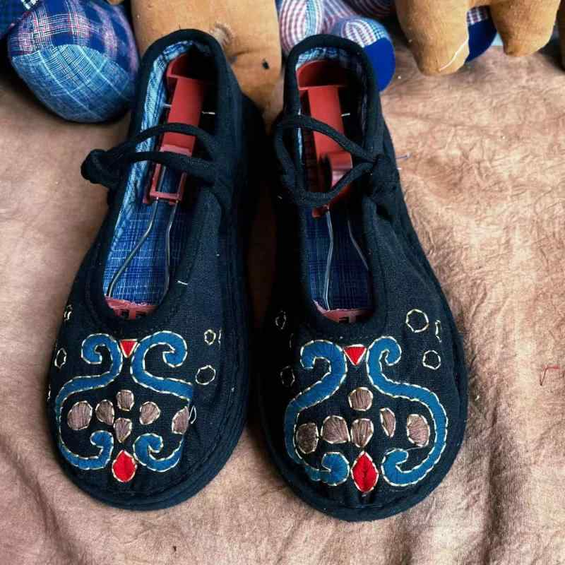 布靴 レディース カジュアル 民族風 刺繍 ソフト底 フラット ラウンドトゥ ぺたんこ靴 スナップボタン ..