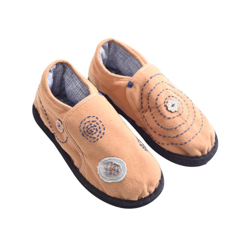 布製シューズ レディース 婦人靴 スリッポンタイプ パンプス 千層底 フラット ローヒール ぺたんこ靴 刺繡 ラウンドトゥ あったか 秋冬 ルームシューズ 普段使い