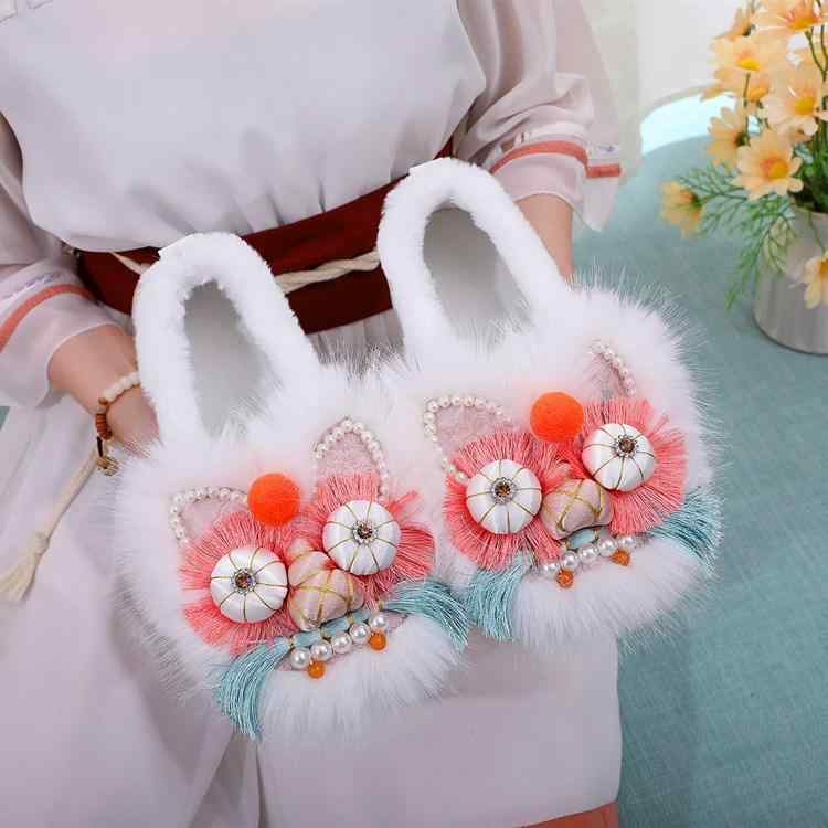 布靴 レディース 厚底 手作り 虎柄 冬靴 防寒 あったか スリッポン フラット ローカット ラウンドトゥ カジュアル 歩きやすい 民族風 綿布 秋冬 白 黒(x2)