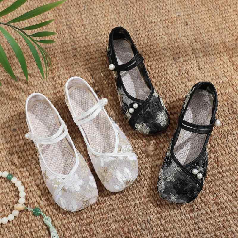 靴 レディース 民族風 刺繍 シューズ メッシュ 通気性 チャイナドレス ローヒール 布靴 カジュアル 春夏 ホワイト ブラック