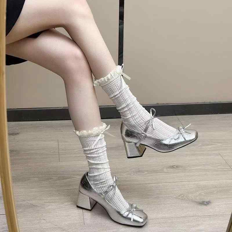 パンプス レディース メリージェーン シルバー 太ヒール ハイヒール 春 スプリング PUレザー ラウンドトゥ バックストラップ 普段使い かわいい