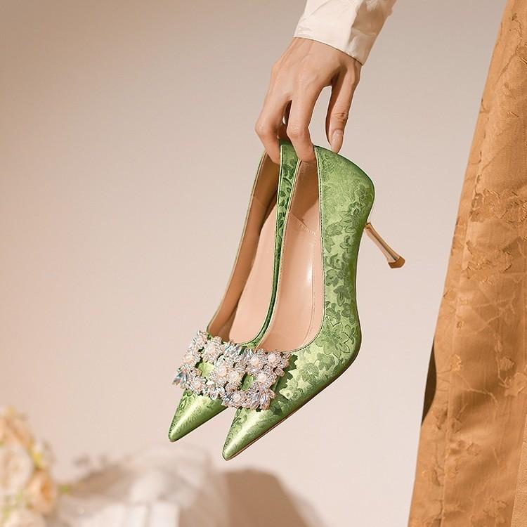 パンプス レディース ウェディングシューズ ポインテッドトゥ ピンヒール パール ラインストーン 結婚..