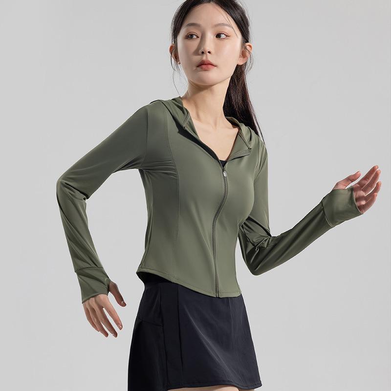 アウター レディース 薄手 パーカー ラッシュガード 接触冷感 UVカット 吸湿速乾 スポーツ ランニング ジョギング ヨガ ウェア 春夏