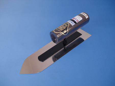樂天商城 - ヒマサ　カクマン左官［0201500］M型　仕上鏝【本焼】　120mm（黒柄）【受注生産品】