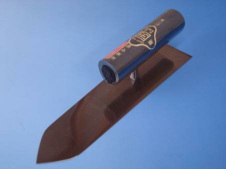 樂天商城 - ヒマサ　カクマン左官［0203191］スリム中塗鏝【本焼】　225mm（黒柄）【受注生産品】