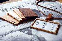 【NAME CARD HOLDER SLIM IC】TF-DESIGN ネームカードホルダースリム 本革ストラップ付社員証ホルダー・名刺ホルダービーチ・オーク・チェリー・ウォルナット・メープル大切な方への贈り物として