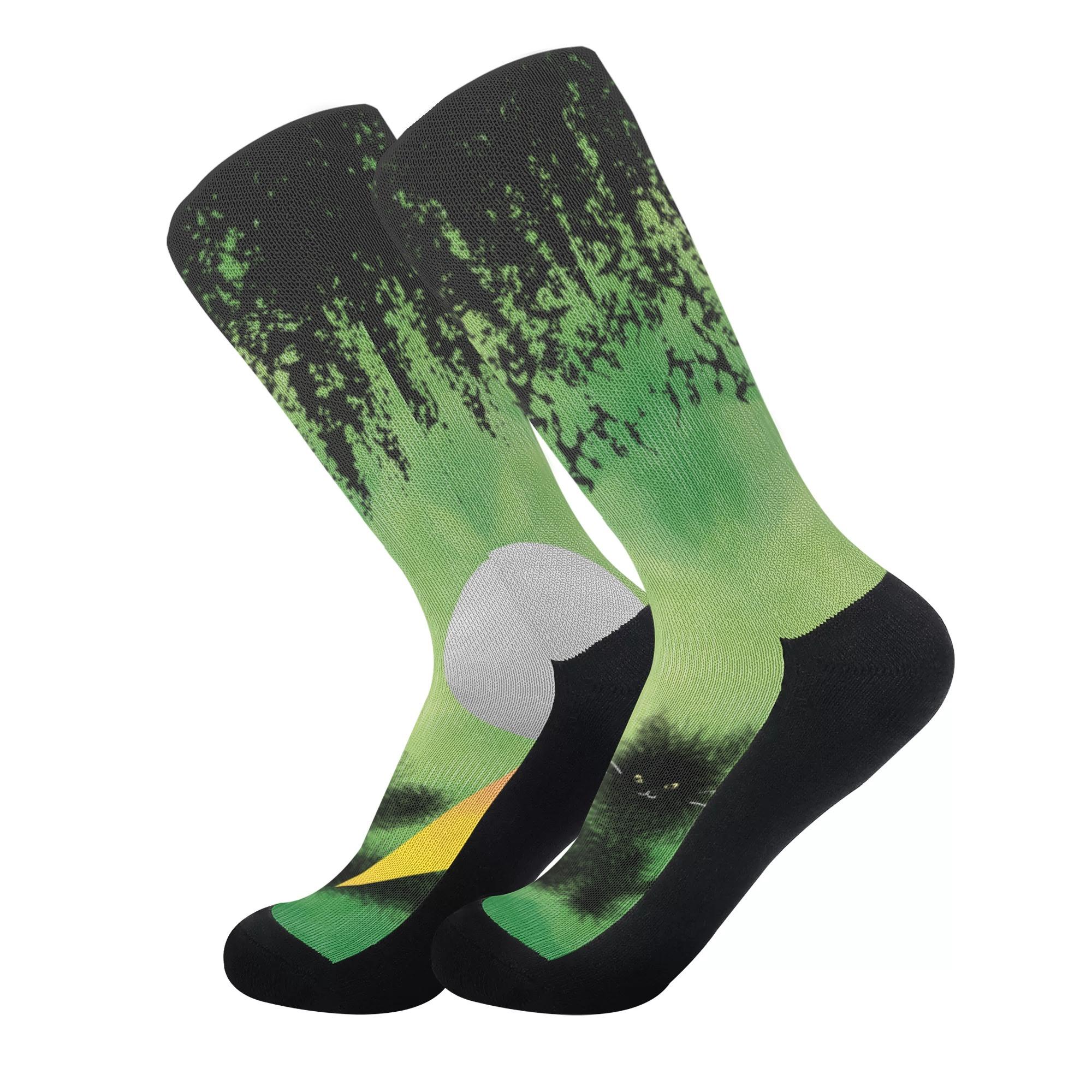 いろけ猫(ソックス) ソックス ユニセックス アクセサリー 動物 ネコ イラスト 黒猫 ファンタジー 絵本 nie _ID018