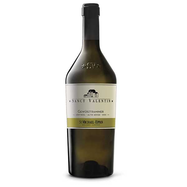 ※ヴィンテージやラベルのデザインが商品画像と異なる場合がございます。当店では、現行ヴィンテージの販売となります。ご指定のヴィンテージがある際は事前にご連絡ください。不良品以外でのご返品はお承りできません。ご了承ください。サン ミケーレ アッピアーノ サンクト ヴァレンティン アルト アディジェ ゲヴュルツトラミネール 750ml [モンテ/イタリア/白ワイン/006633]母の日 父の日 敬老の日 誕生日 記念日 冠婚葬祭 御年賀 御中元 御歳暮 内祝い お祝 プレゼント ギフト ホワイトデー バレンタイン クリスマス&nbsp;商品説明商品名サン・ミケーレ・アッピアーノ Sヴァレンティン ゲヴュルツ 750ml生産地イタリア/トレンティーノ・アルト・アディジェタイプ白ワイン内容量750ml商品紹介 南チロルのトラミン村が名前の由来となった白ブドウ、ゲヴュルツトラミネール。輝くような濃い黄色で、バラやスパイス、コショウ、ナツメグなどを思わせる個性的な香りと余韻の長いフレーバーが印象的です。 備考