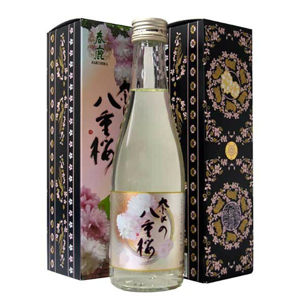 「奈良の八重桜 純米酒」は、今西清兵衛商店が手がける奈良県ならではの優しい味わいの純米酒です。八重桜を思わせる華やかさとやわらかな旨みを持ち、食事の時間をより豊かに演出してくれます。冷やして軽やかに、常温でふくらみのある味わいを楽しむのもおすすめです。豆腐料理や煮物など、優しい味付けの和食と合わせれば、お互いの風味を引き立て合います。飲食店であれば、女性にも好まれやすい華やかさから、乾杯酒やコースの前菜と合わせる一杯としても活躍しそうです。日本酒初心者の方には、華やかな純米酒の入り口としておすすめですし、普段から日本酒を楽しんでいる方にも、新しい一本として試していただきたい味わいです。奈良の春を感じるひとときに、ぜひお試しください。