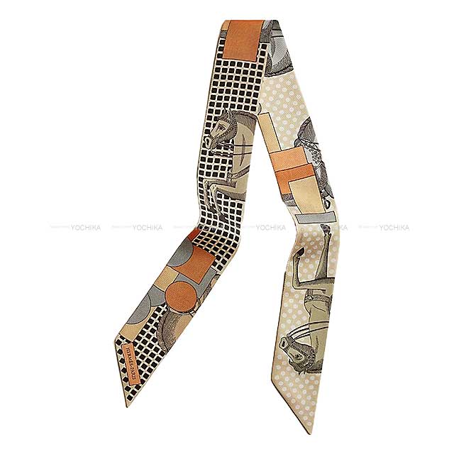 2024年秋冬 HERMES エルメス ツイリー カヴァリエ・アン・フォルム ベージュ/グリス/ジョーヌ シルク100％ スカーフ 新品(2024AW HERMES Twilly Cavalier en Formes Beige/Grease/Jeanne Silk100% scarf[BRAND NEW][Authentic]) #yochikaのサムネイル