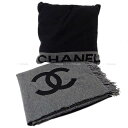 【ご褒美に★】CHANEL シャネル バイカラー ココマーク クッション ブランケット セット 黒/グレー 新品未使用 (CHANEL Bicolor CCmark Cushion blanket Set Black/Gray [Never Used][Authentic])【あす楽対応】#yochika