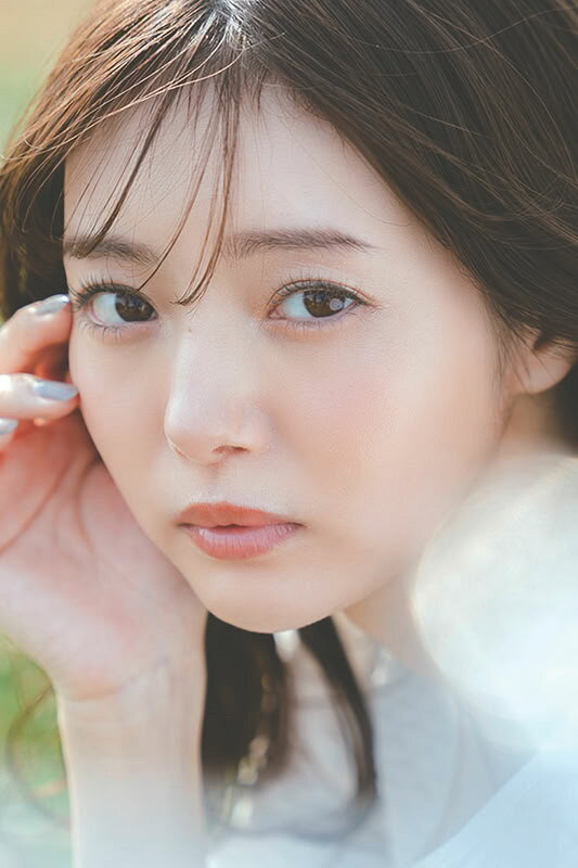 2026/10/31発売予定! 市川美織 2027年 壁掛けカレンダー 令和9年 27CL-227