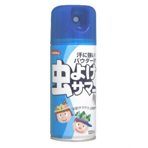 ※パッケージデザイン等は予告なく変更されることがあります。商品説明「虫よけサマー パウダーイン 100ml」は、不快な害虫からお肌を守る虫よけスプレーです。パウダー入りなので、汗に強く、お肌もサラサラだから、快適な使用感です。携帯に便利な小型サイズ。医薬部外品。商品のお届けについて：こちらの商品は空輸禁止商品です。北海道ならびに沖縄への発送は、お届け予定日よりも遅れる場合がございます。使用方法●使用前に缶をよく振ってご使用ください。●手・足などのお肌より約10-15cm離して適量をスプレーしてください。●顔、首筋へのご使用は手のひらに一度スプレーしてから、それをまんべんなくお肌に塗ってください。●特に虫の多いところでは4-5時間おきに塗ってください。使用上の注意●定められた用法、用量を厳守すること。●目や口の周囲、粘膜や傷口など肌の弱い部分にはスプレーしないこと。誤ってかかった場合は直ちに水でよく洗うこと。●同じ皮膚面に続けて3秒以上噴霧しないこと。●噴霧気体を直接吸入しないこと。●体質や体調により、肌に発疹や発赤、はれ、かゆみ等の過敏症状があらわれることがあります。異常を感じたときは直ちに使用を中止すること。●万一、身体に異常が起きた場合は、直ちに本剤がジエチルトルアミドの忌避剤であることを医師に告げて診療を受けること。●衣服に直接スプレーしないこと。●食器、食物、玩具、プラスチック製品、ペイント家具等にかけないこと。●直射日光や火気を避け、涼しい場所で小児の手の届かないところに保管すること。●暖房器具(ファンヒーターなど)の周囲は、温度が上がり破裂する危険があるので、置かないこと。●傷のある肌や特異体質の人は使用を避けてください。●使い終わった空缶は、火気のない屋外で噴霧音が消えるまでスプレーボタンを押して完全にガスを抜いてから捨ててください。成分ディート(ジエチルトルアミド)効能・効果蚊、ノミ、イエダニ、ブヨ(ブユ)、サシバエの忌避ブランド：虫よけサマー発売元：立石春洋堂 内容量：100ml サイズ：直径45*高さ128(mm)JANコード：　4987125002408[虫よけサマー]日用品[虫よけスプレー(肌用)]発売元、製造元、輸入元又は販売元：立石春洋堂区分：医薬部外品広告文責：アットライフ株式会社TEL 050-3196-1510※商品パッケージは変更の場合あり。メーカー欠品または完売の際、キャンセルをお願いすることがあります。ご了承ください。