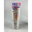 商品名：ピジョン ハビナース うるおうからだふき 液体タイプ 400ml内容量：400mlJANコード：4902508110433発売元、製造元、輸入元又は販売元：ピジョン原産国：日本区分：化粧品商品番号：103-4902508110433商品説明：●ふくだけしっとり、ウッディフローラルの香り●入浴できない時、お肌の汚れ・ニオイをスッキリ落とす簡単ケア。●かさつきがちなお肌をすべすべに保ちます。●ふきなおしやすすぎが不要●お肌と同じ弱酸性●植物性保湿成分配合●約80回分【使用方法】：(1) 洗面器1杯(お湯3L)に対し、キャップ1／2杯(5mL)をとかしてください。(2) タオルを浸し、軽くしぼって全身をふいてください。洗い流す必要はありません。【成分】：水、トリ(カプリル酸／カプリル酸)グリセリル、エチルヘキサン酸セチル、BG、オレイン酸グリセリル、PEG-40水添ヒマシ油、セテアレス-20、PEG-60水添ヒマシ油、グリチルリチン酸2K、チャエキス、セージ葉エキス、クエン酸、安息香酸Na、フェノキシエタノール、香料【注意事項】：・お肌に異常が生じていないか、よく確認して使用する。使用中または使用したお肌に直射日光が当たって、赤み・はれ・かゆみ・刺激・色抜け(白斑)や黒ずみ等の異常が現れた場合は、使用を中止し、皮フ科専門医などへ相談する。そのまま使用を続けると症状が悪化することがある。・傷やはれもの、湿疹等異常のある部位には使用しない。・目に入ったときには、すぐにきれいな水で洗い流す。・極端に高温や低温、多湿な場所、直射日光のあたる場所に置かない。・誤飲防止のため、被介護者や乳幼児の手の届かないところに保管する。・お湯をお使いになるときは、温度を確かめて、ヤケドに注意する。広告文責：アットライフ株式会社TEL 050-3196-1510 ※商品パッケージは変更の場合あり。メーカー欠品または完売の際、キャンセルをお願いすることがあります。ご了承ください。